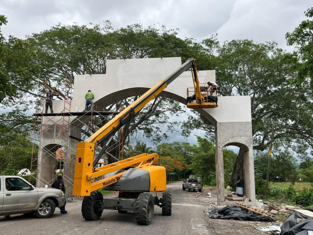 SERVICIOS CONSTRUBEROMA S.A DE C.V